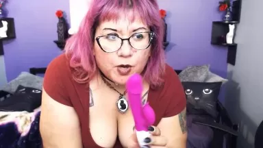 Hispanic BBW Chaos Kitty with big belly and great sexual desire